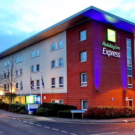 Holiday Inn Express Birmingham Redditch By Ihg Exterior photo