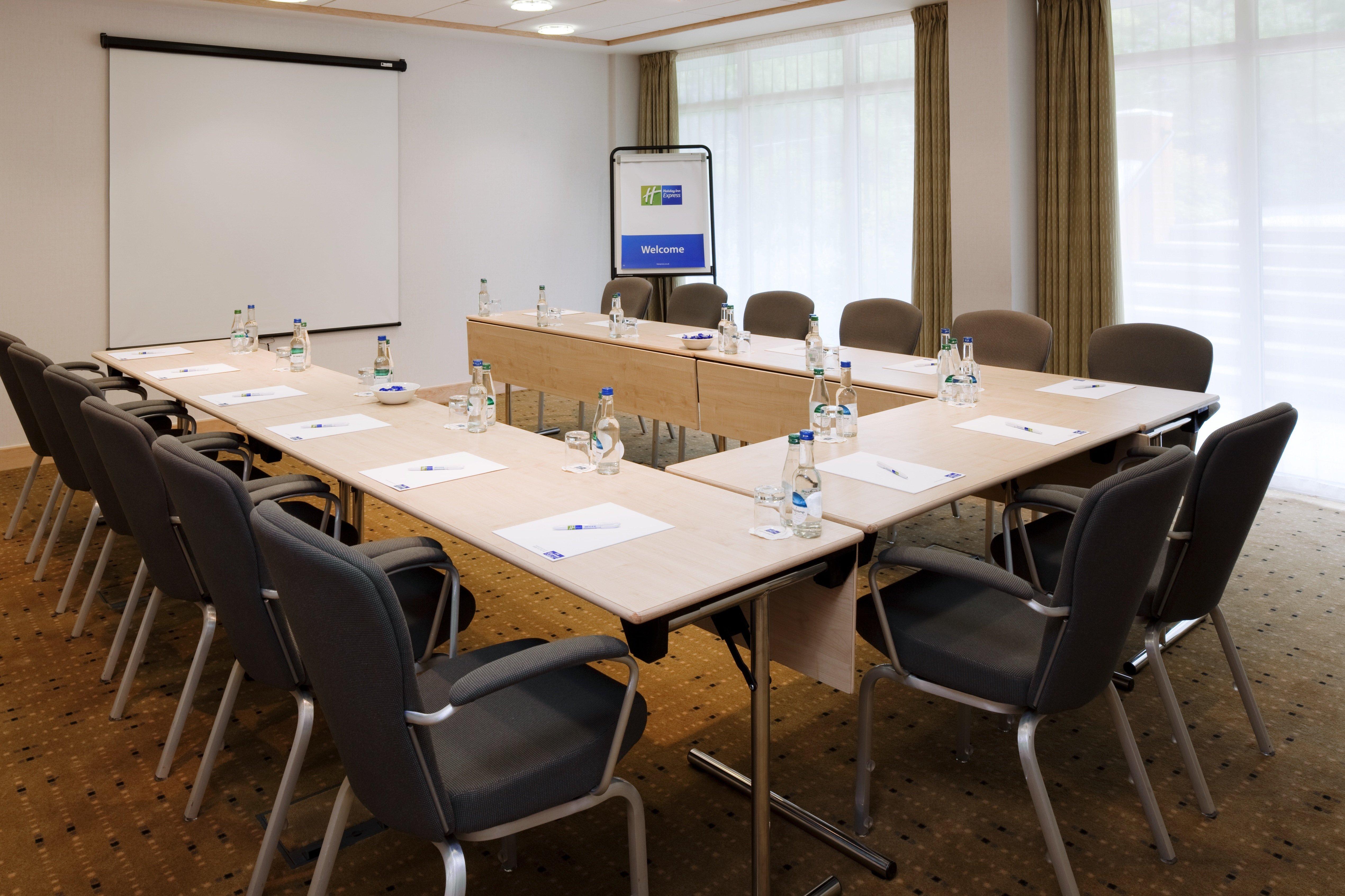 Holiday Inn Express Birmingham Redditch By Ihg Facilities photo